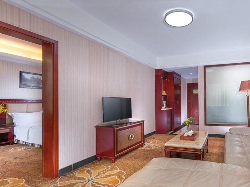 Vienna Hotel Longgang Nanlian Shenzhen Exterior foto